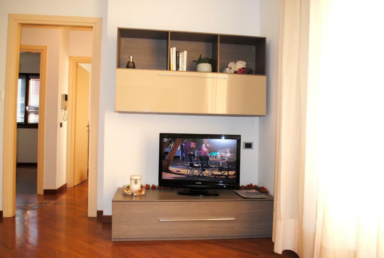 Bnbook - Residenza Naggi Casorate Sempione Εξωτερικό φωτογραφία